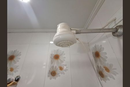 Casa à venda com 120m², 3 quartos e sem vaga Casa à venda com 120m², 3 quartos e sem vagaBanheiro