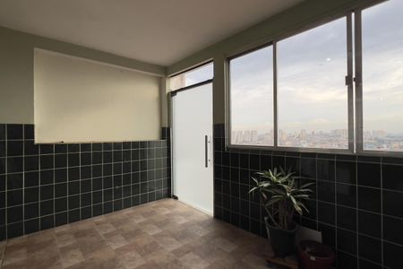 Casa à venda com 250m², 3 quartos e 5 vagas Casa à venda com 250m², 3 quartos e 5 vagasÁrea de Serviço