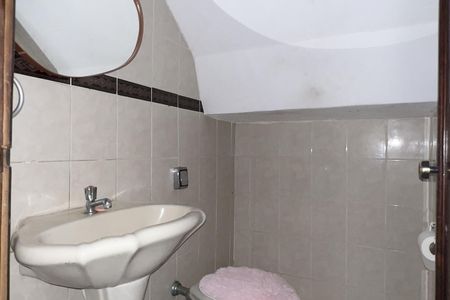 Casa à venda com 250m², 3 quartos e 5 vagas Casa à venda com 250m², 3 quartos e 5 vagasLavabo