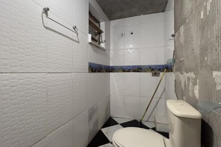 Casa à venda com 250m², 3 quartos e 5 vagas Casa à venda com 250m², 3 quartos e 5 vagasEdícula