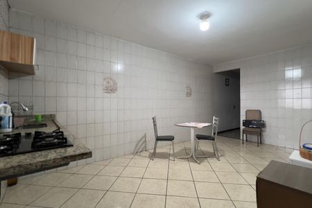 Casa à venda com 250m², 3 quartos e 5 vagas Casa à venda com 250m², 3 quartos e 5 vagasCozinha