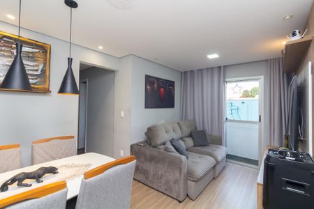 Sala de apartamento à venda com 2 quartos, 58m² em Vila Taquari, São Paulo