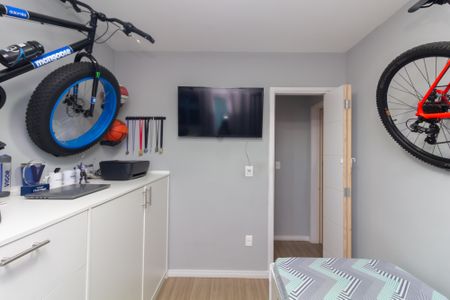 Quarto 1 de apartamento à venda com 2 quartos, 58m² em Vila Taquari, São Paulo