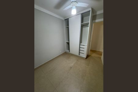 Apartamento à venda com 68m², 3 quartos e 2 vagasFoto 02