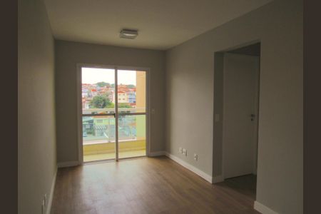 Sala de apartamento à venda com 2 quartos, 52m² em Km 18, Osasco