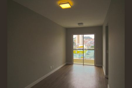 Sala de apartamento à venda com 2 quartos, 52m² em Km 18, Osasco