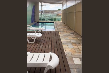 Apartamento à venda com 52m², 2 quartos e 1 vaga Apartamento à venda com 52m², 2 quartos e 1 vagaÁrea comum - Piscina