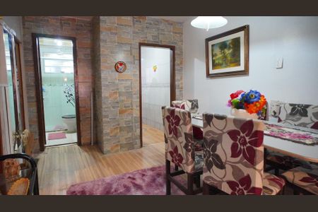 Casa à venda com 70m², 2 quartos e 1 vaga Casa à venda com 70m², 2 quartos e 1 vagaSala jantar