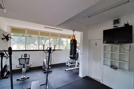 Apartamento à venda com 97m², 4 quartos e 1 vagaÁrea comum - Academia