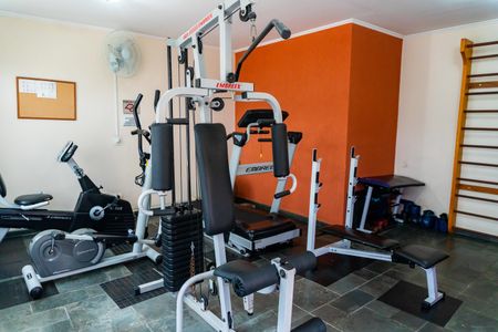 Apartamento para alugar com 66m², 2 quartos e 2 vagasÁrea comum - Academia