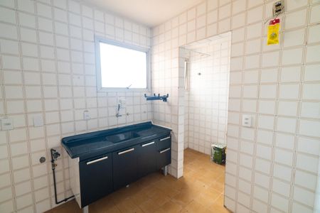 Apartamento para alugar com 66m², 2 quartos e 2 vagasCozinha e Área de Serviço