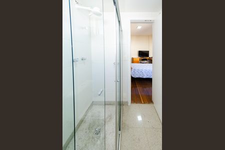 Apartamento à venda com 155m², 4 quartos e 3 vagasBanheiro suíte 1