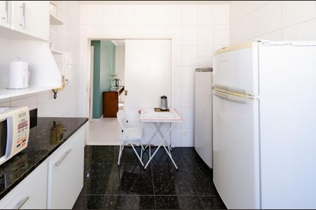 Apartamento à venda com 155m², 4 quartos e 3 vagasCozinha