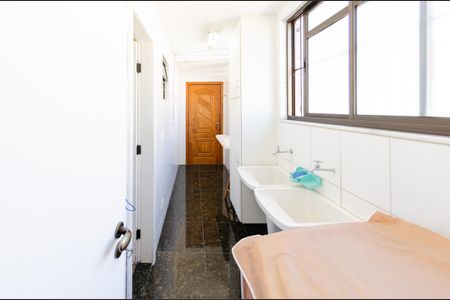 Apartamento à venda com 155m², 4 quartos e 3 vagasÁrea de serviço