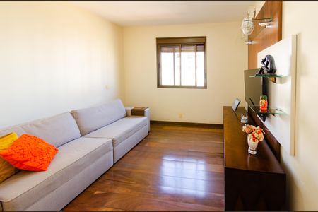 Apartamento à venda com 155m², 4 quartos e 3 vagasQuarto 1