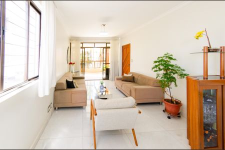Apartamento à venda com 155m², 4 quartos e 3 vagasSala