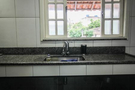 Apartamento para alugar com 170m², 2 quartos e sem vaga Apartamento para alugar com 170m², 2 quartos e sem vagaCozinha