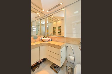 Apartamento à venda com 100m², 3 quartos e 1 vagaBanheiro Suite