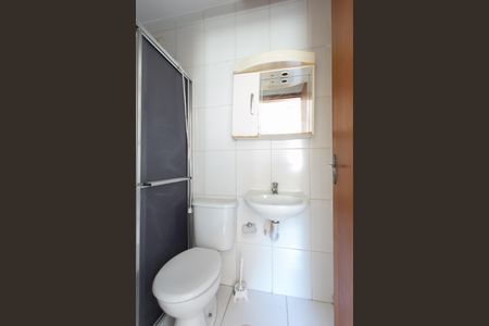 Casa de condomínio à venda com 130m², 3 quartos e 2 vagas Casa de condomínio à venda com 130m², 3 quartos e 2 vagasBanheiro da Suíte