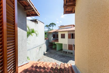Casa de condomínio à venda com 130m², 3 quartos e 2 vagas Casa de condomínio à venda com 130m², 3 quartos e 2 vagasVista do Quarto 2