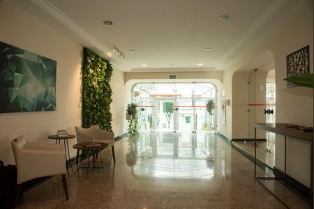 Apartamento à venda com 86m², 2 quartos e 1 vagaHall social