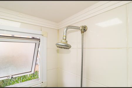 Apartamento para alugar com 43m², 2 quartos e sem vagaDetalhe - Banheiro