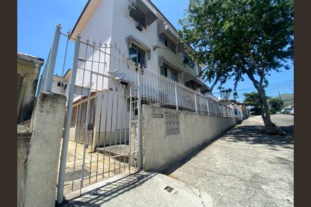 Apartamento à venda com 95m², 3 quartos e sem vaga