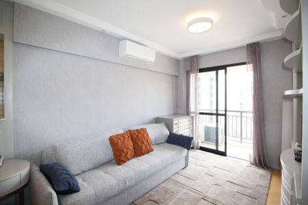 Sala de apartamento para alugar com 1 quarto, 38m² em Indianópolis, São Paulo