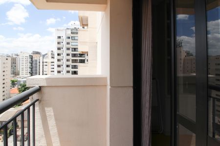 Varanda de apartamento para alugar com 1 quarto, 38m² em Indianópolis, São Paulo