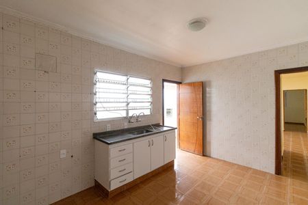 Casa para alugar com 80m², 2 quartos e 1 vagaCozinha