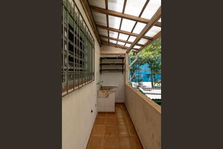 Casa para alugar com 80m², 2 quartos e 1 vagaÁrea de Serviço