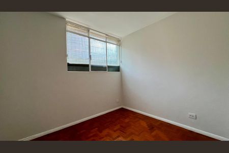 Apartamento para alugar com 155m², 3 quartos e 1 vaga Apartamento para alugar com 155m², 3 quartos e 1 vagaquarto
