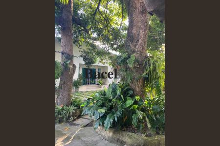 Casa à venda com 285m², 3 quartos e 5 vagas