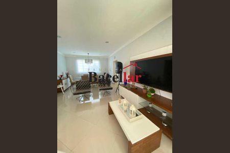 Casa à venda com 3 quartos, 285m² em Taquara, Rio de Janeiro