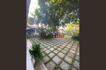 Casa à venda com 285m², 3 quartos e 5 vagas