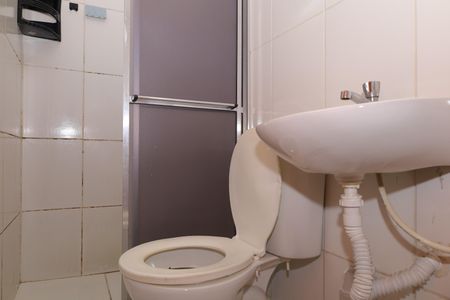 Casa de condomínio à venda com 130m², 3 quartos e 1 vagaBanheiro 2