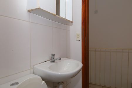 Casa de condomínio à venda com 130m², 3 quartos e 1 vagaBanheiro 2