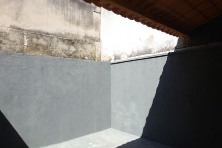 Casa de condomínio à venda com 130m², 3 quartos e 1 vagaQuintal