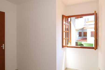 Casa de condomínio à venda com 130m², 3 quartos e 1 vagaQuarto 2