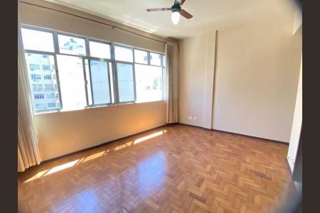 Apartamento à venda com 42m², 1 quarto e 1 vaga