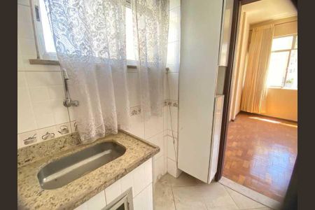 Apartamento à venda com 42m², 1 quarto e 1 vaga