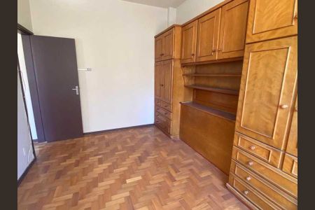 Apartamento à venda com 42m², 1 quarto e 1 vaga