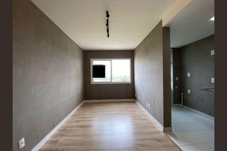 Sala  de apartamento para alugar com 2 quartos, 49m² em Humaitá, Porto Alegre