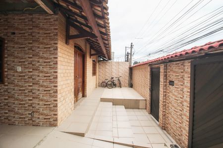 Casa para alugar com 105m², 2 quartos e 2 vagas Casa para alugar com 105m², 2 quartos e 2 vagasFrente