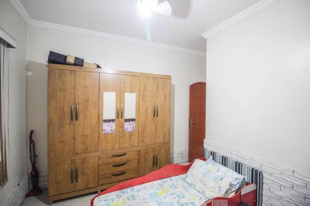 Casa para alugar com 105m², 2 quartos e 2 vagas Casa para alugar com 105m², 2 quartos e 2 vagasQuarto 2