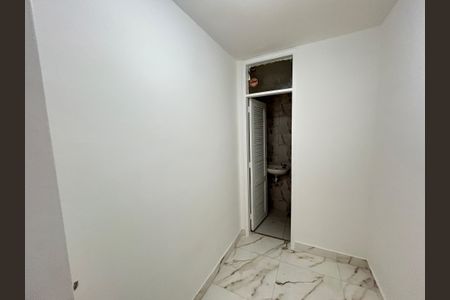 Apartamento para alugar com 72m², 2 quartos e 1 vagaQuarto de Serviço