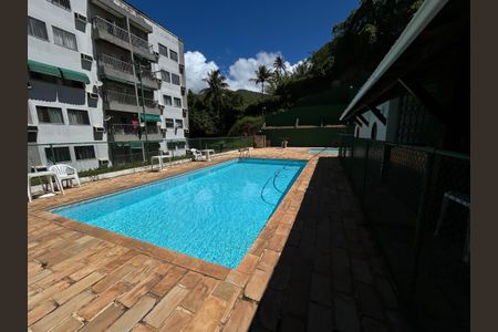 Apartamento para alugar com 72m², 2 quartos e 1 vagaÁrea comum - Piscina
