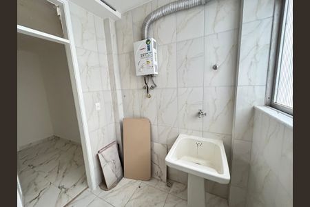 Apartamento para alugar com 72m², 2 quartos e 1 vagaÁrea de Serviço