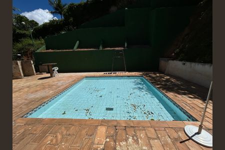Apartamento para alugar com 72m², 2 quartos e 1 vagaÁrea comum - Piscina