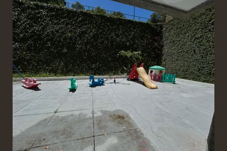 Apartamento para alugar com 72m², 2 quartos e 1 vagaÁrea comum - Playground